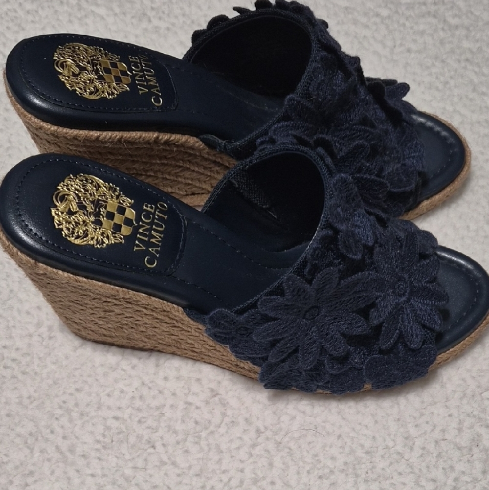 Vince Camuto Floral Navy Wedges